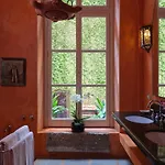 Casa Howard - Residenza D'epoca 3*