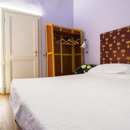 מלון Casa Howard - Residenza D'epoca 3*