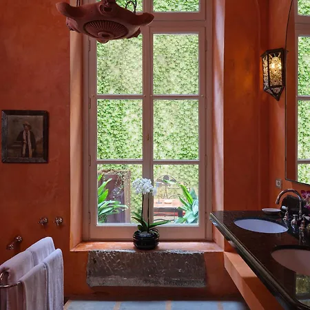 Casa Howard - Residenza D'epoca 3*