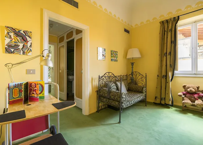 Casa Howard - Residenza D'epoca Hotel 3*