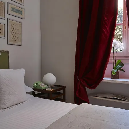 Casa Howard - Residenza D'epoca 3*